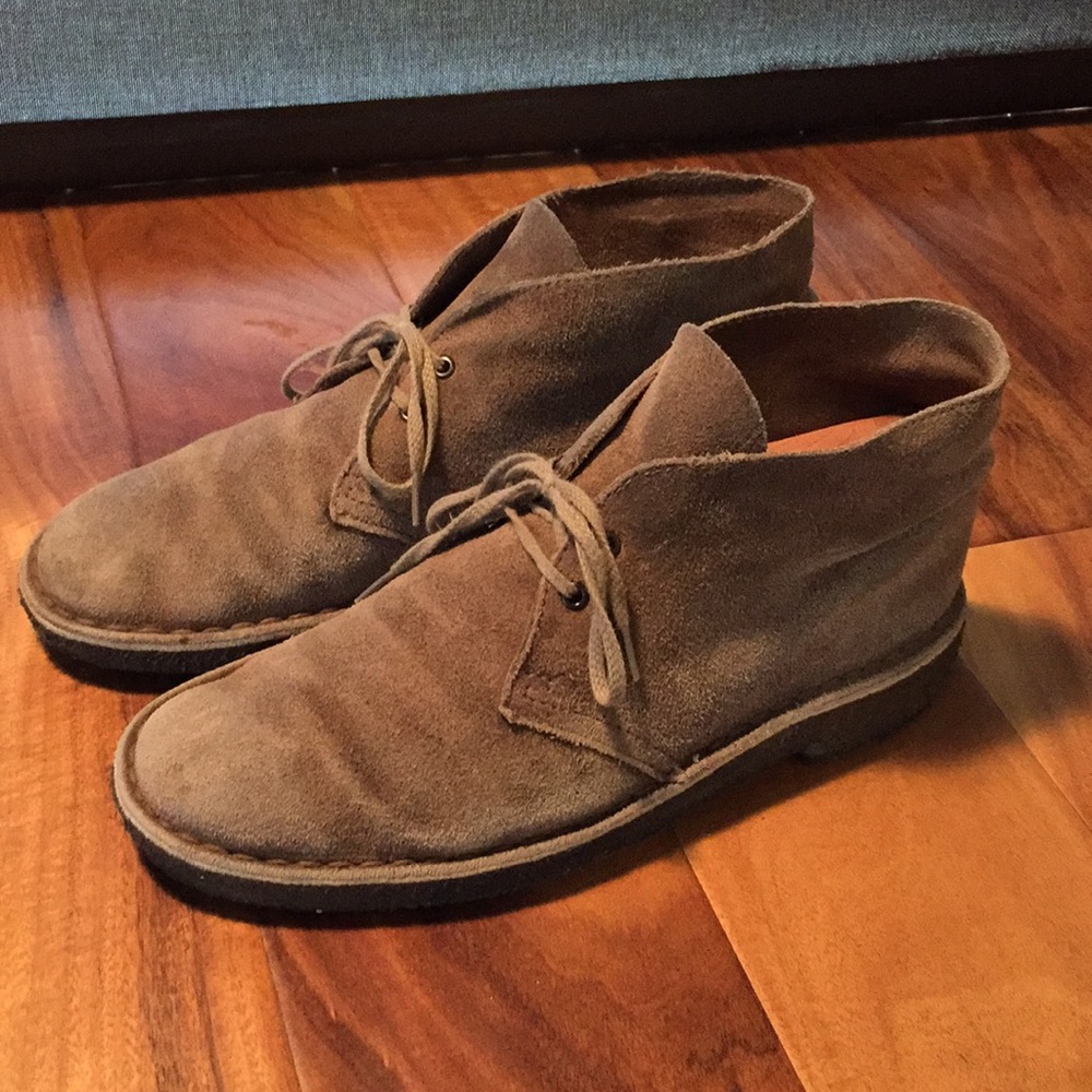 Clarks Originals Desert Boots Taupe Suede Chukka